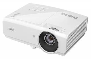 Проектор Benq MH741 DLP 4000Lm (1920x1080) 10000:1 ресурс лампы:2500часов 1xUSB typeB 2xHDMI 3.7кг