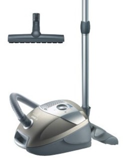 Пылесос Bosch BSGL42232