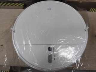 3223 Б/У Робот-пылесос Xiaomi Mi Robot Vacuum-MOP White STYTJ01ZHM RU