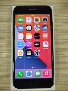 3013 Б/У Смартфон Apple iPhone SE (2020) 64GB Black (Гарантия 1 мес.)