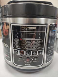 8996 Б/У Мультиварка Redmond RMC-M398 серый (Гаратния 1 мес.)