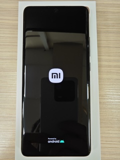 1719 Б/У Смартфон Xiaomi 12 12/256gb 5G Grey EU (Global Version) (Гарантия 1 мес.)