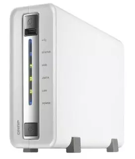 Сетевой накопитель QNAP TS-112 с одним отсеком для жесткого диска.  Marvell 1.2 ГГц