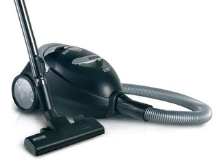 Пылесос Mystery MVC-1102