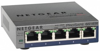 Коммутатор Netgear (GS105E-100PES) 5-портовый 10/100/1000 Мбит/с, Unmanaged+, GUI