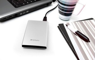 Жесткий диск Verbatim USB 3.0 1Tb 53032 Store n Go 2.5" серебристый