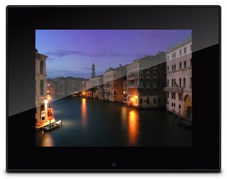 Цифровая фоторамка Digma TFT 7" PF-703  цвет черный