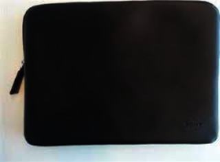 Чехол Sony SGPESCL01/X черный