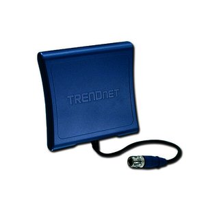 Антенна TRENDnet TEW-AO09D Уличная/комнатная направленная Wi-Fi с коэффициентом усиления 9 dBi