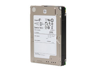 Жесткий диск Seagate SAS 300Gb ST9300653SS (15000rpm) 64Mb 2.5"