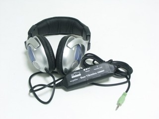 Наушники CD-880, рег. громкости, вибро, кожаная окантовка
